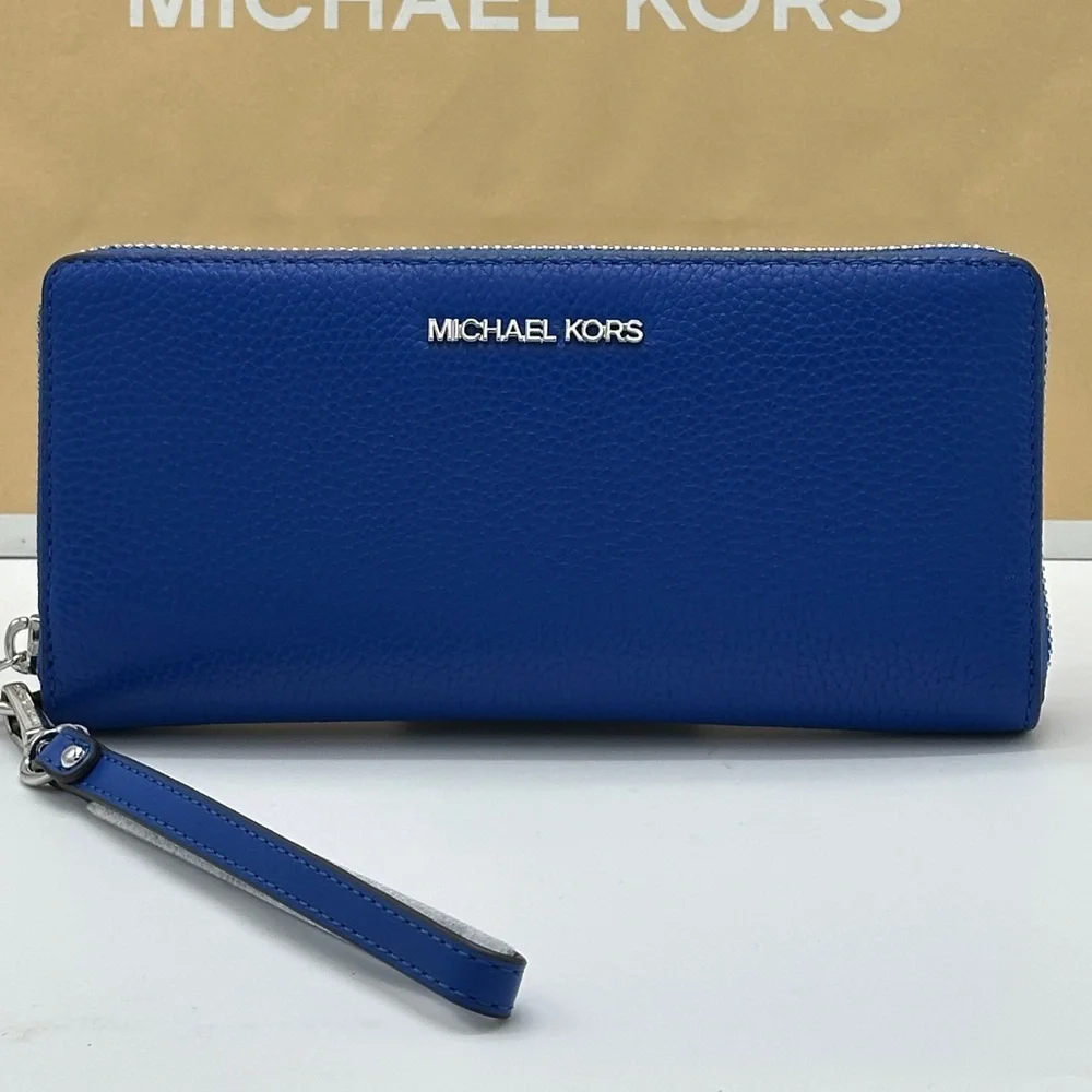 MICHAEL KORS Jet Set Travel Continental Zip Galaxy Blue color